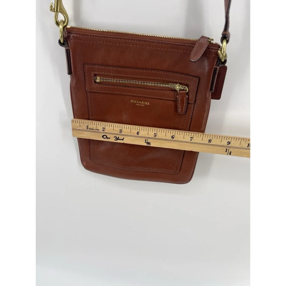 Coach Legacy Cognac Leather Crossbody Bag Purse Brass‎ Hardware Women's